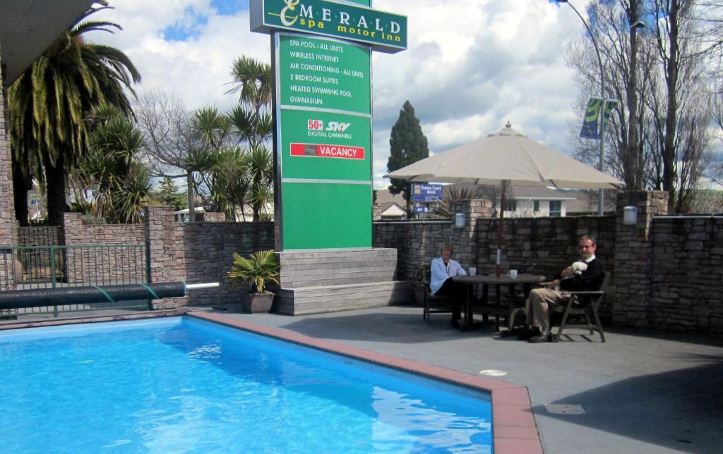Stay 284 Rotorua - Refurbished Modern Accommodation Kültér fotó